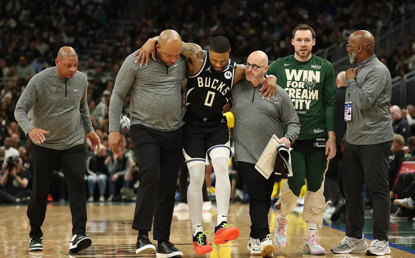 重要助攻首场状态出色，雄鹿观众沸腾！，费德勒重返赛场上演精彩一战的简单介绍-金年会官网